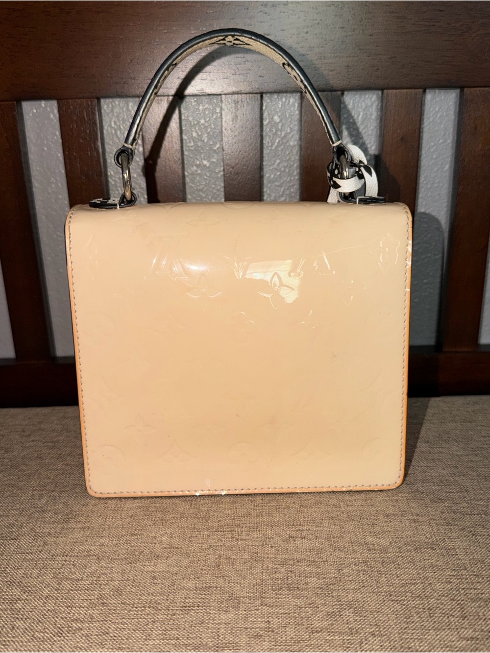 Louis Vuitton Spring Street Vernis 2 Way Bag - Picture 5 of 15